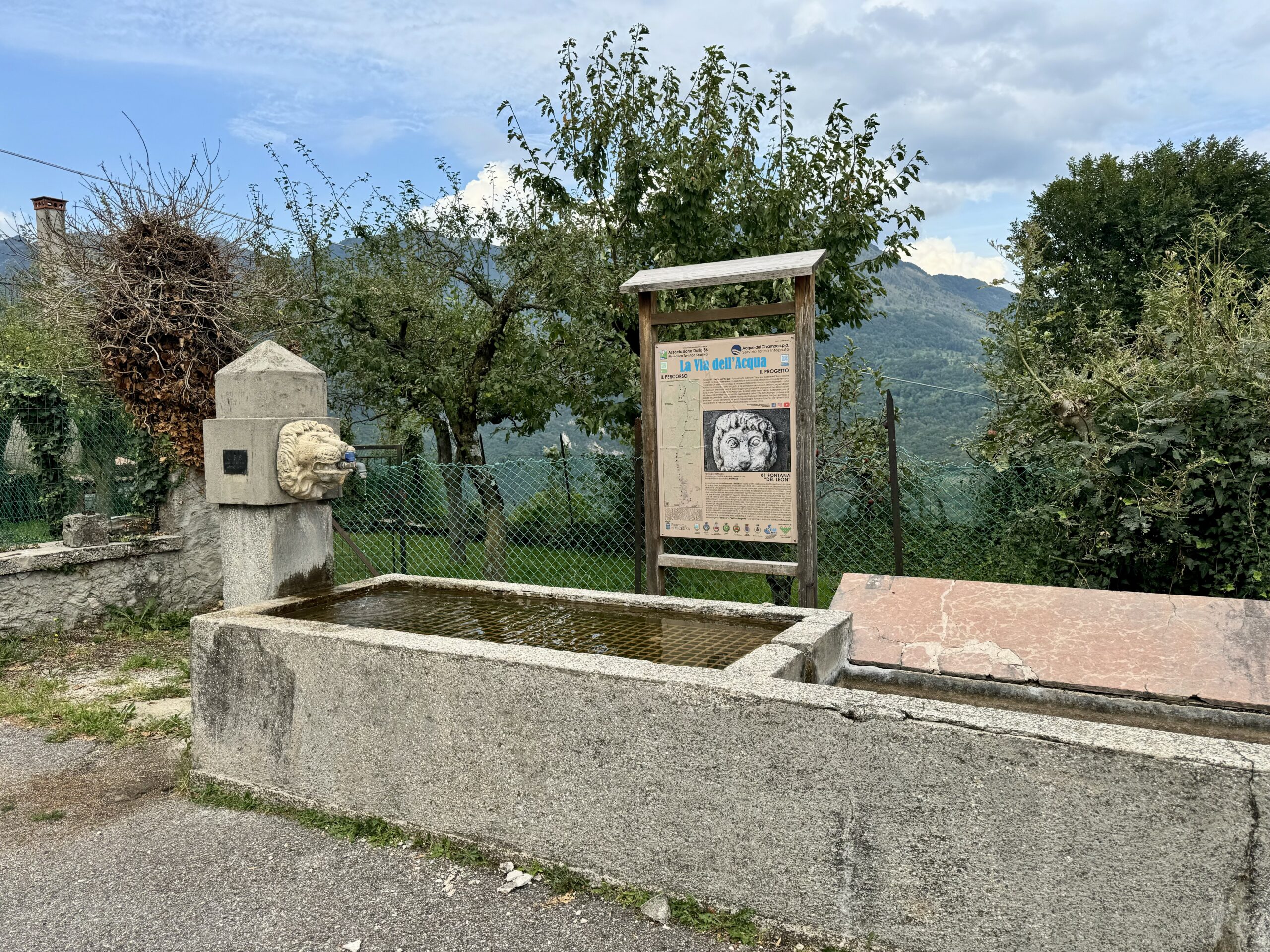 Fontana del Lèon punto di partenza