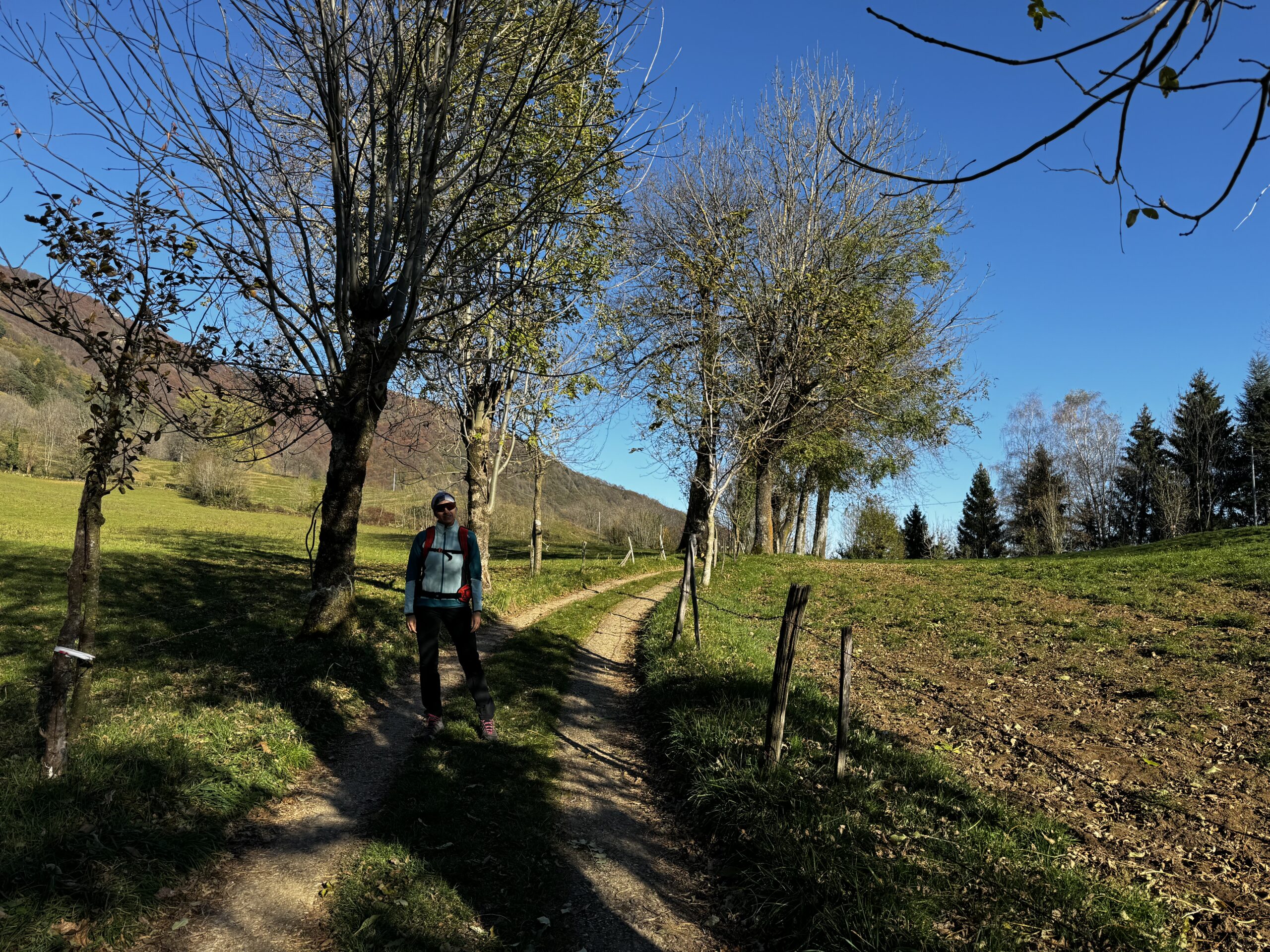 Sulla Strada sterrata dopo contrà gebbani verso la sbarra